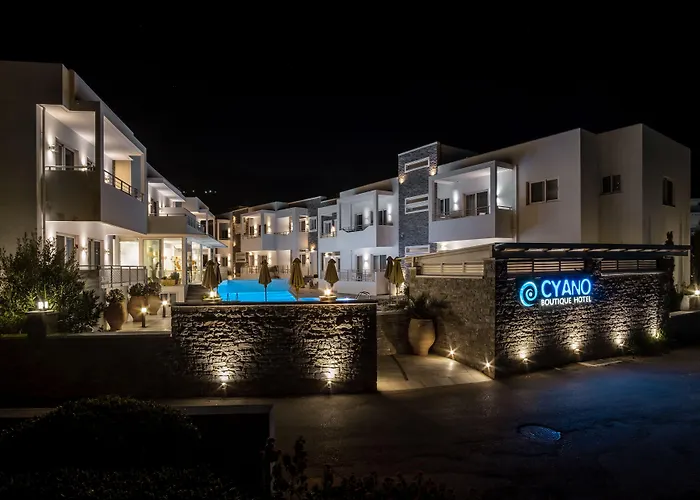 Cyano Hotel