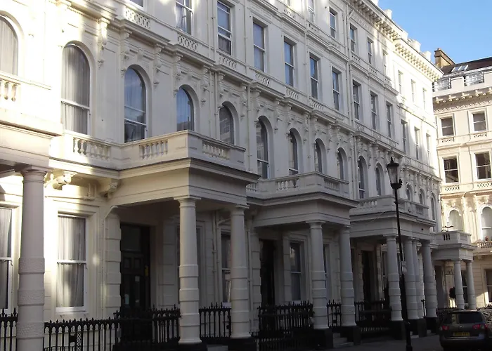 The Hostels New Mansion House