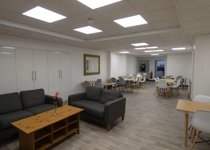 The Hostels New Mansion House