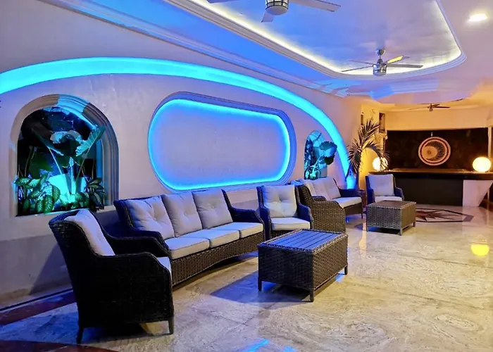 Blue Star Cancun