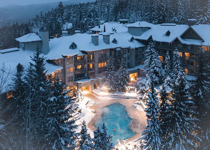 Hotel céntrico: Blackcomb Springs Suites By Clique