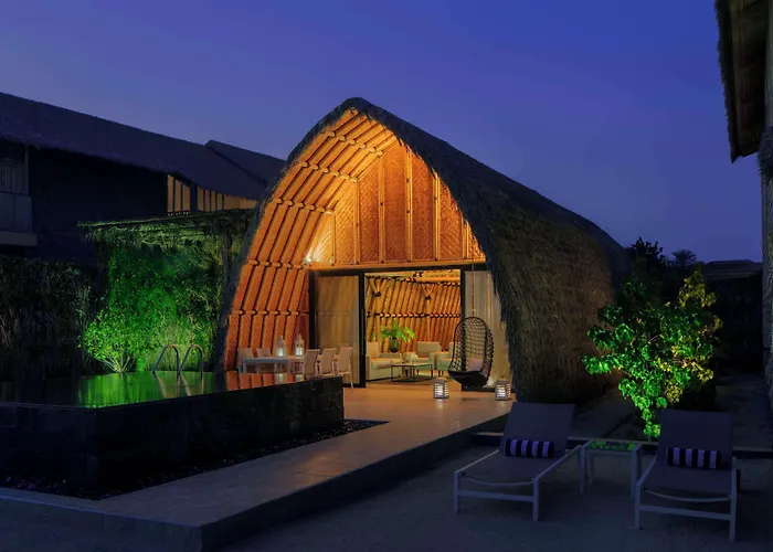 Anantara World Islands