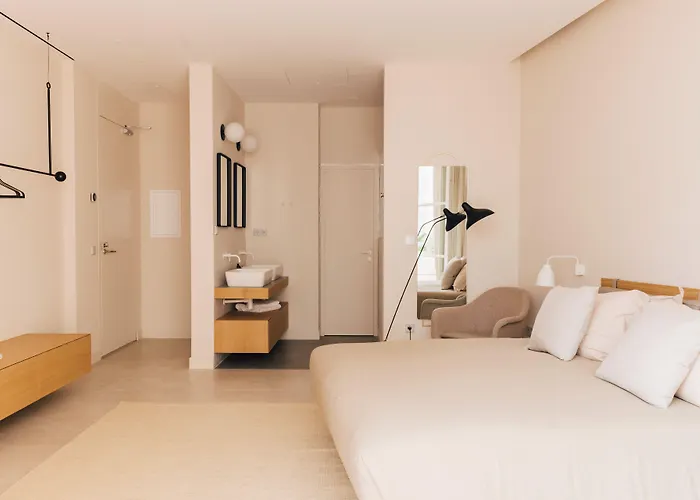 Hotel: Placido Y Grata