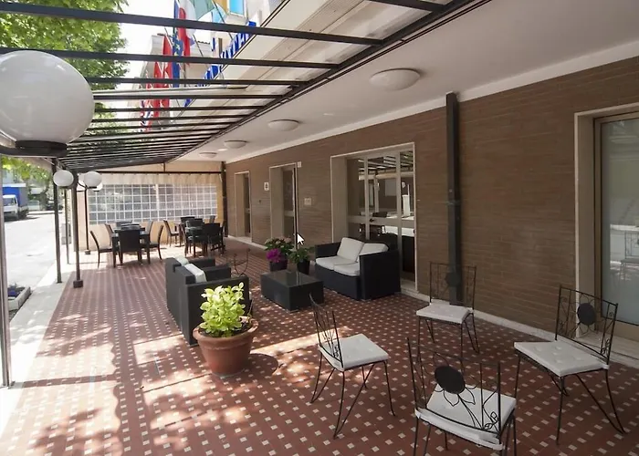 Hotel con golf: Hotel Manola