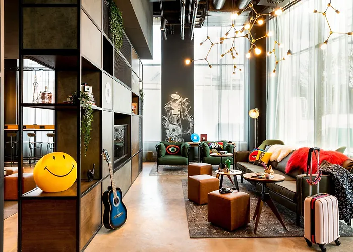 Pet Friendly hotel: Moxy Glasgow Sec