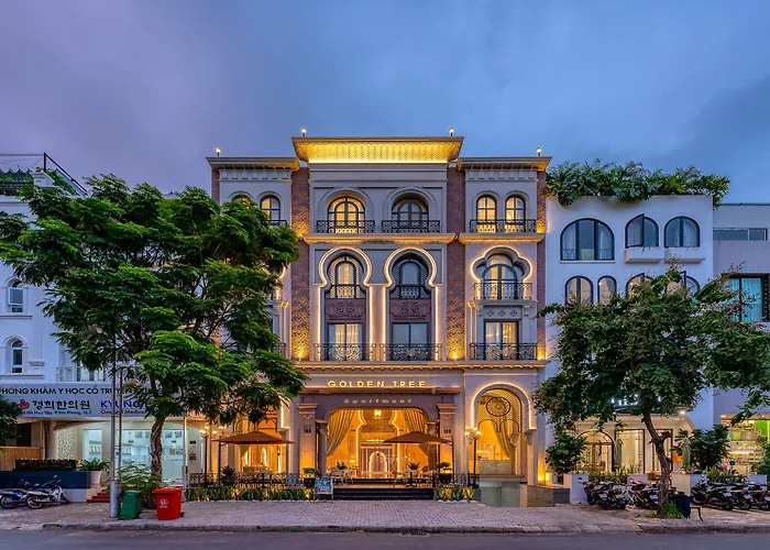 Golden Tree & Apartment