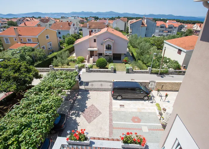 Günstiges Hotel: Villa Valentina