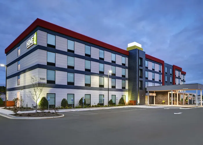 Сity center hotels Home2 Suites By Hilton Blacksburg University