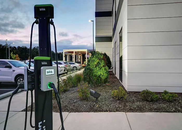 Сity center hotels Home2 Suites By Hilton Blacksburg University