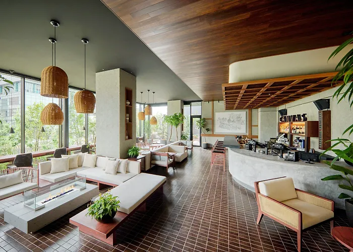 Central hotel: The Royal Park Canvas Fukuoka Nakasu