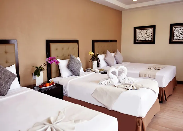 Aura One Hotel