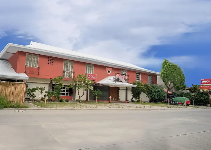 Oyo 579 Anisabel Suites