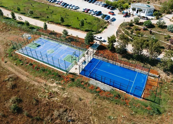 ARAMERAS Resort