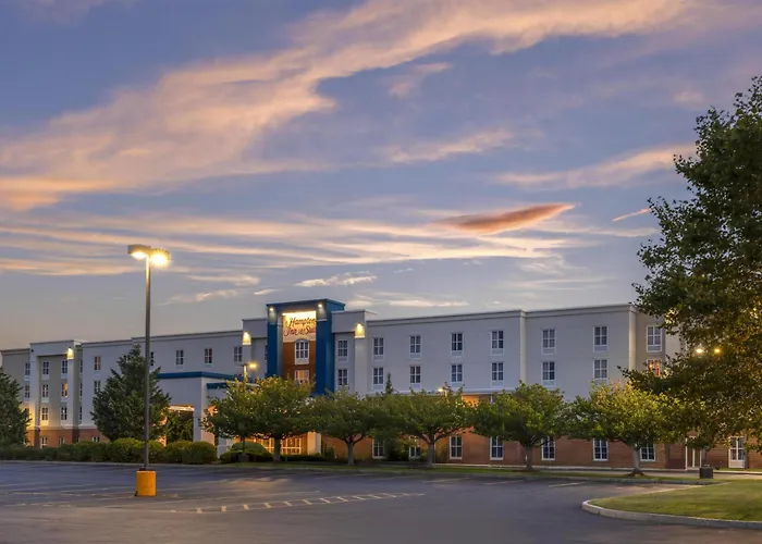 Family Hotel: Hampton Inn & Suites By Hilton Plymouth