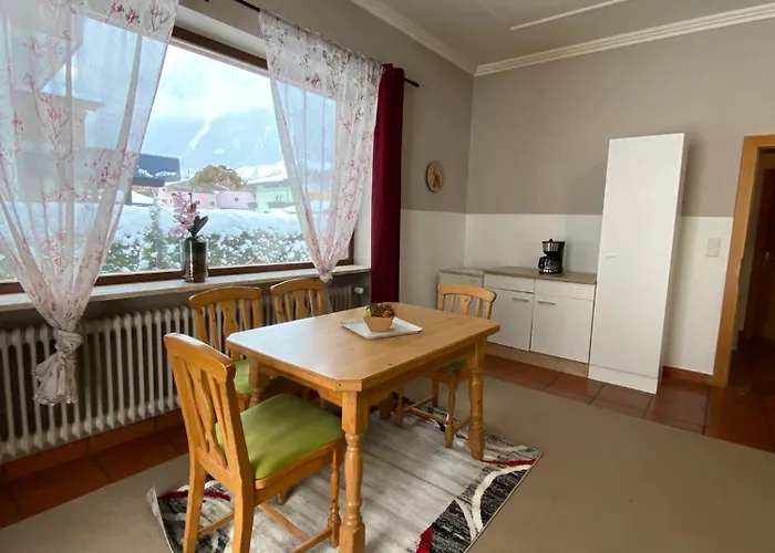 Katharina'S Sleepover - Budget Holiday Home