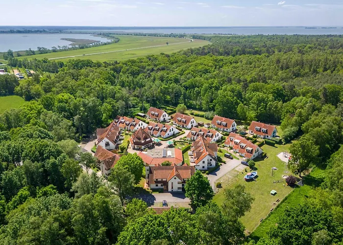 Ferienpark Freesenbruch Doppelhaushälfte 11 - Windflüchter