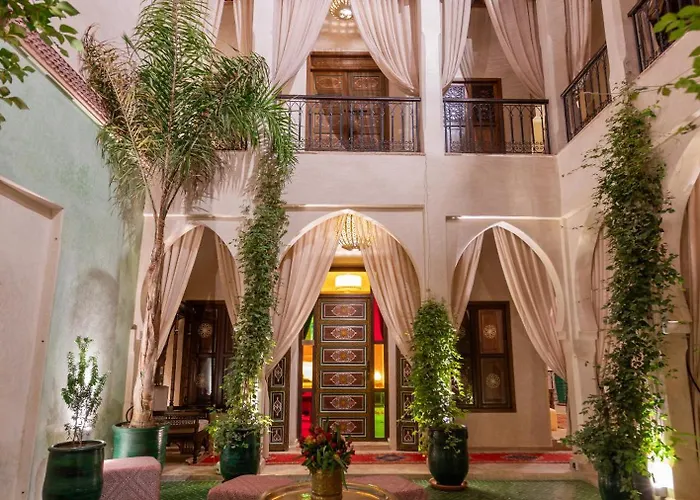 Hotel Jacuzzi: Riad El Hara