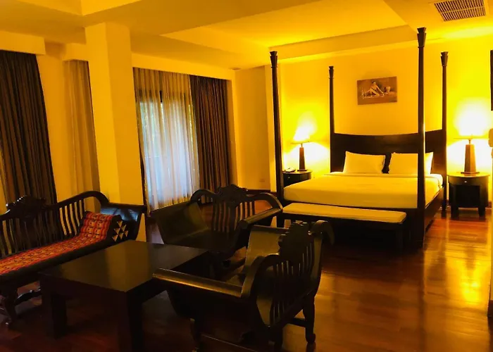 Hotel Cosmo