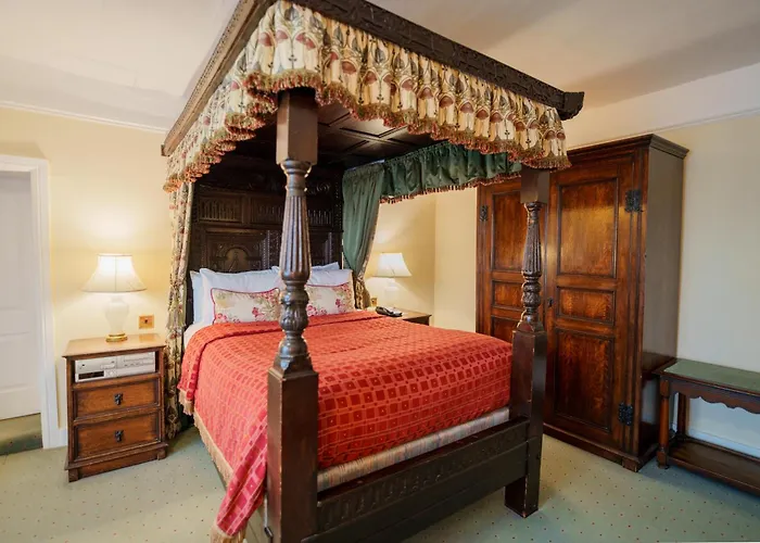 Marygreen Manor