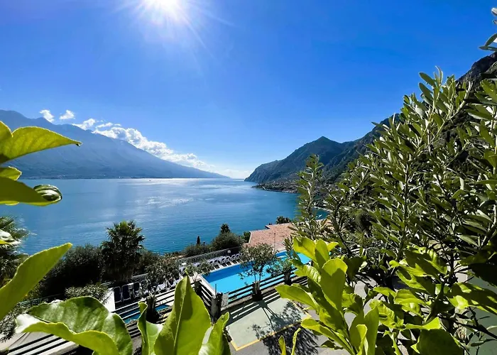 3 star hotels Centro Vacanze La Limonaia