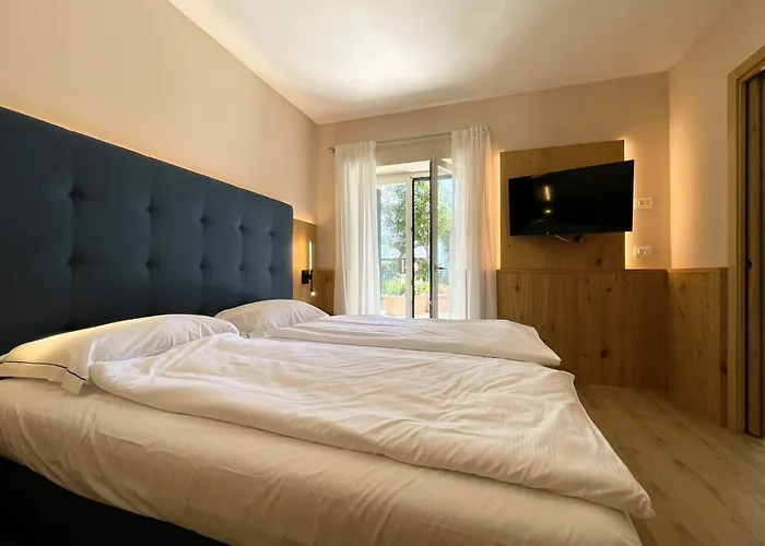 3 star hotels Centro Vacanze La Limonaia