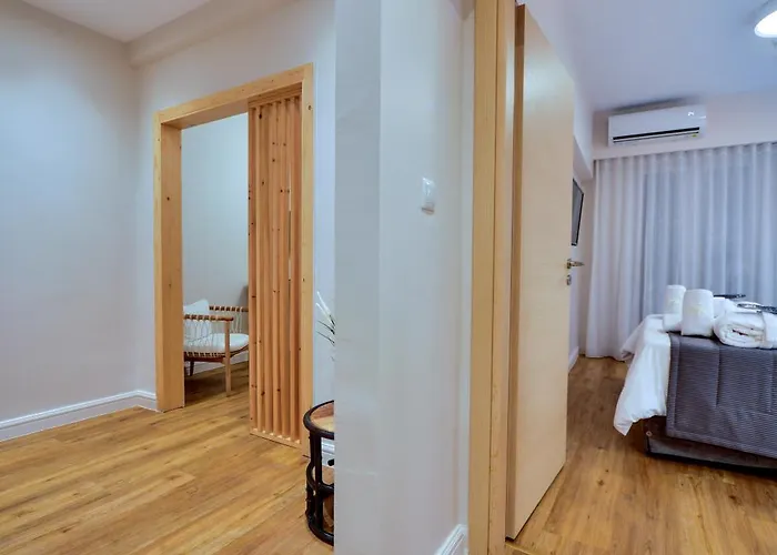 Family Hotel: Anixi Hotel By Ap