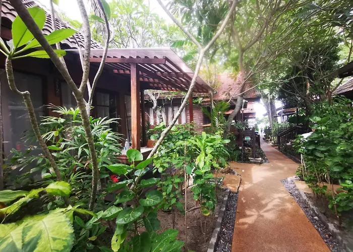 Samui Paradise Chaweng Beach Resort , SHA Plus