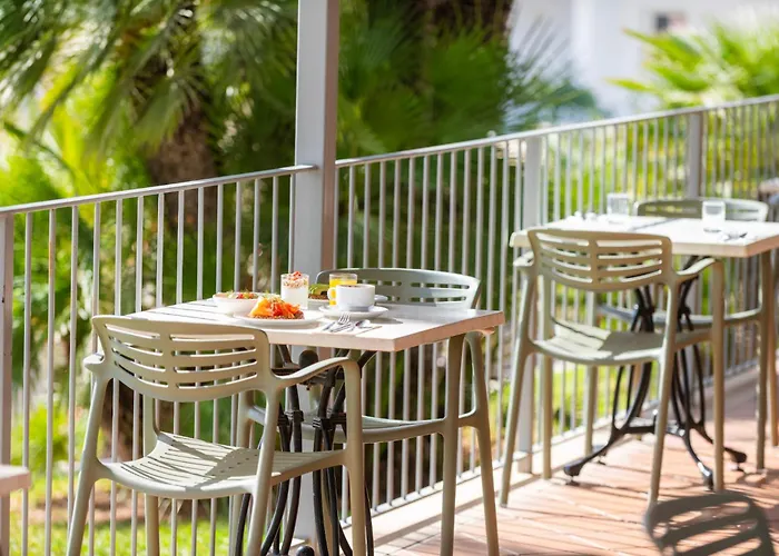 Hotel met tennis: Inturotel Azul Garden