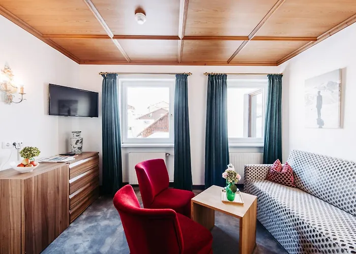 Hotel Am Hirlanda