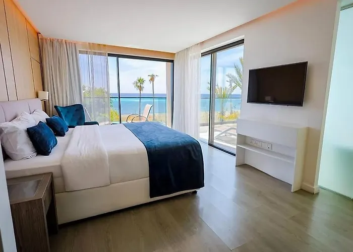 Lebay Beach Hotel