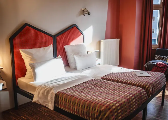 Motel: The Circus Hostel