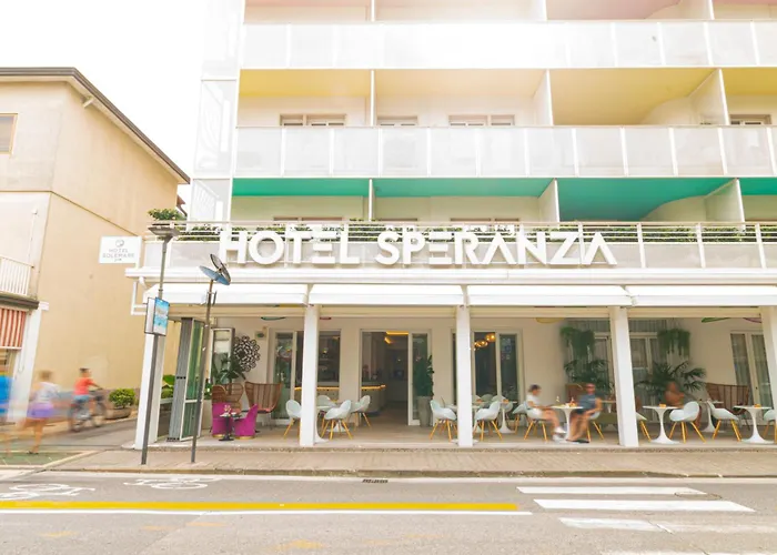 Hotel sulla spiaggia: Hotel Speranza