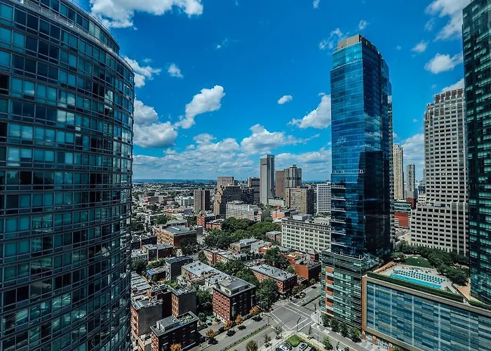 Liberty Towers - A Premier Furnished