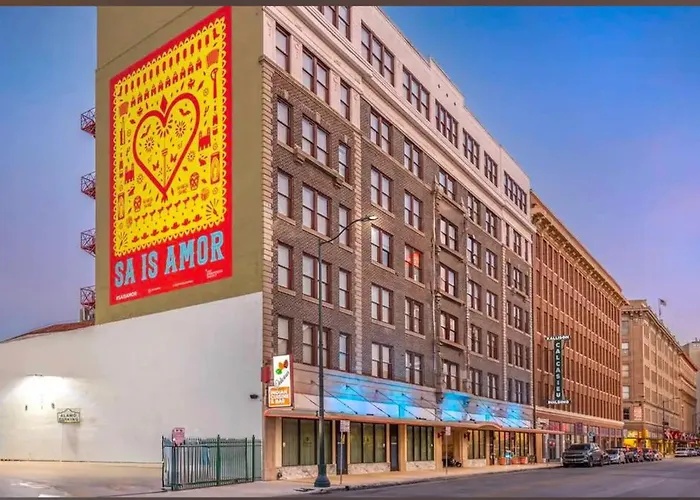 Hotel 1914 - Historic Alamo Riverwalk, An Ascend Collection Hotel