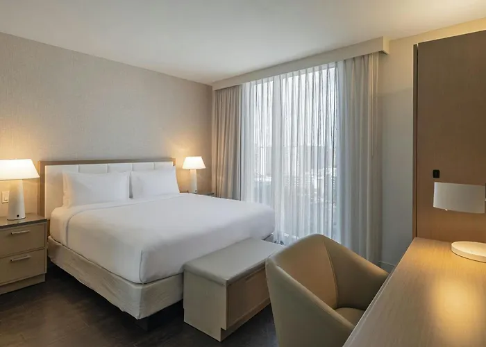 Residence Inn Miami Sunny Isles Beach