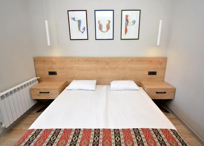 Hotel all'aeroporto: Andor Hotel