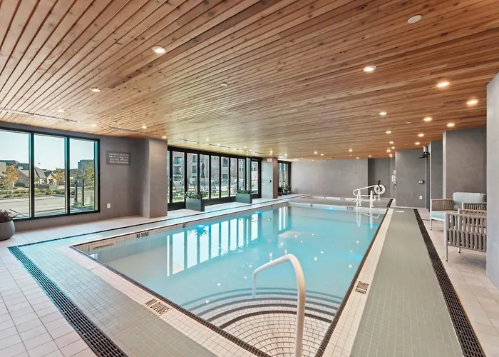 Sandman Signature Dallas Las Colinas Hotel & Suites