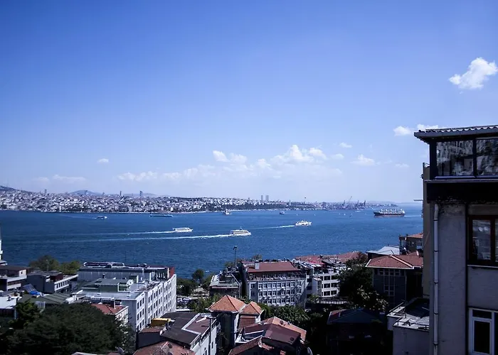 Cihangir Ceylan Suite
