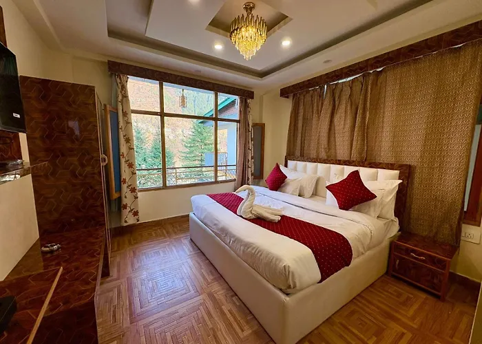 Hotel Oscar Mountain Retreat Near To Old Manali Luxury Room With Mountain & Orchid View Luxury Rooms With Best View !!!!!!!