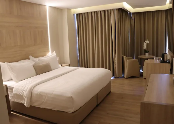 Aysel Hotel
