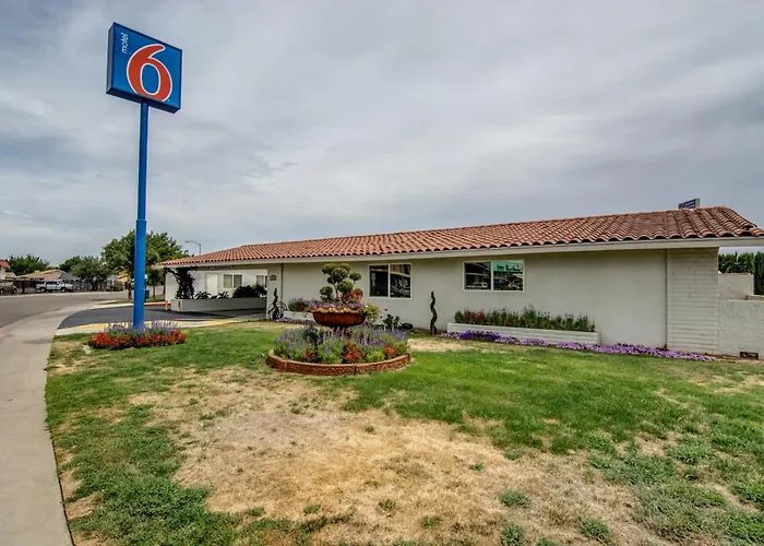 6 Manteca Ca