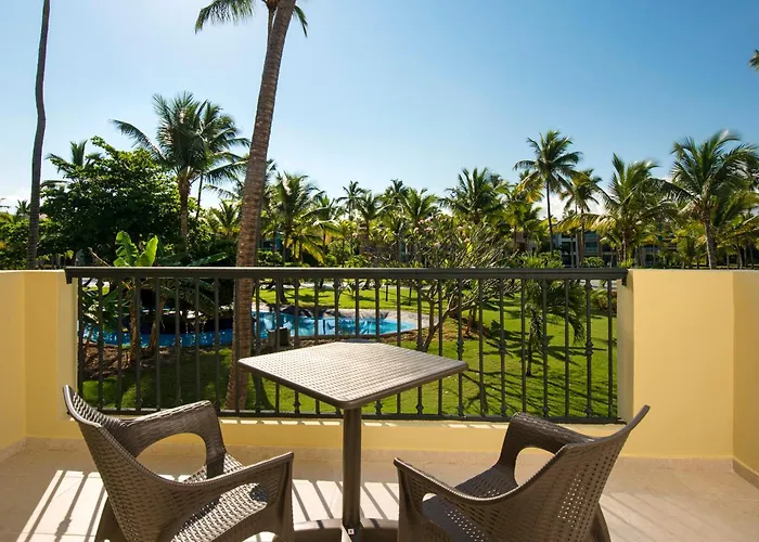 Hotel dichtbij College: Ocean Blue & Sand Beach Resort