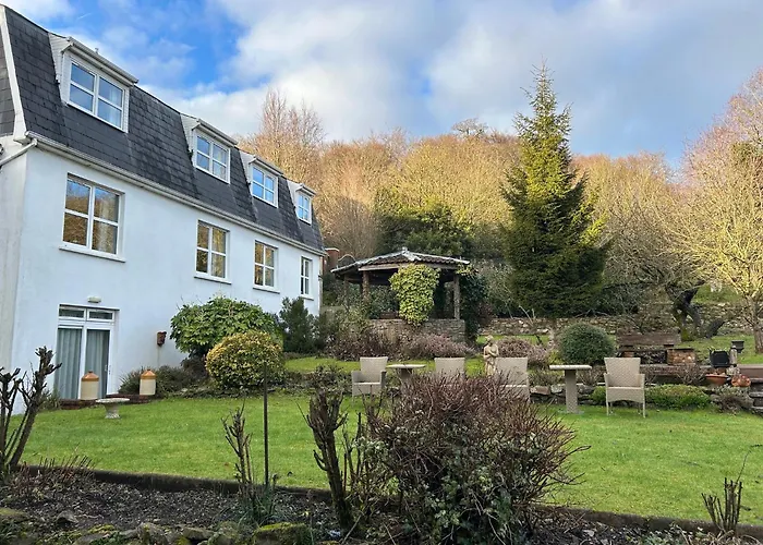 Guest house: Belvedere Lodge