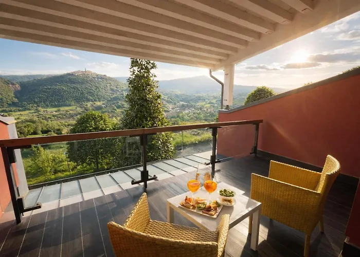 Bouganville Hill Resort & Wellness Space