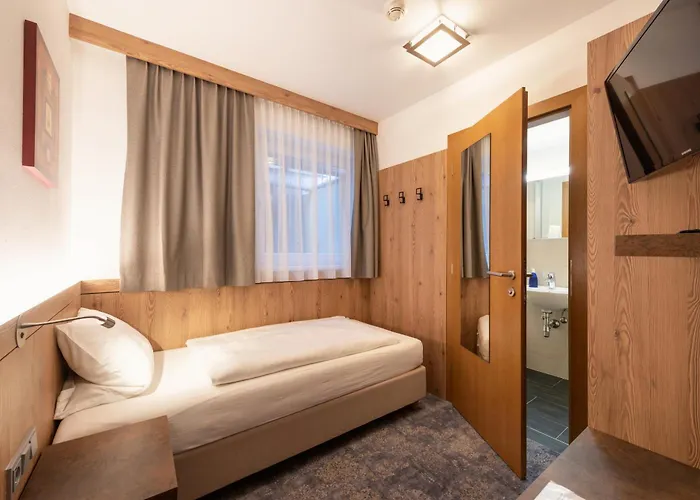 Boutique hotel only: Hotel Alpenland