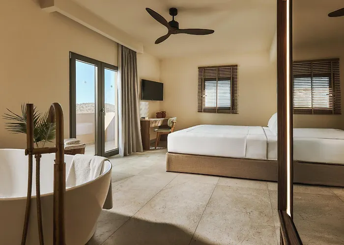 Hotel with pool: Enorme Infinity Elounda - Adults Only