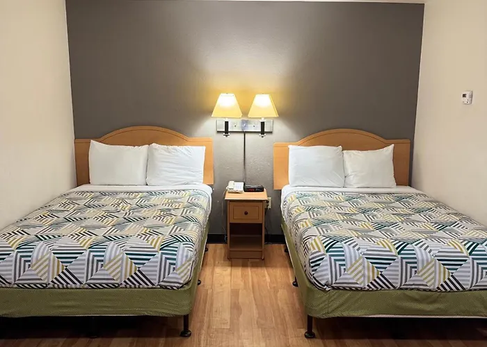 Blue Bonnet Suites -Lubbock, Tx - Medical Center