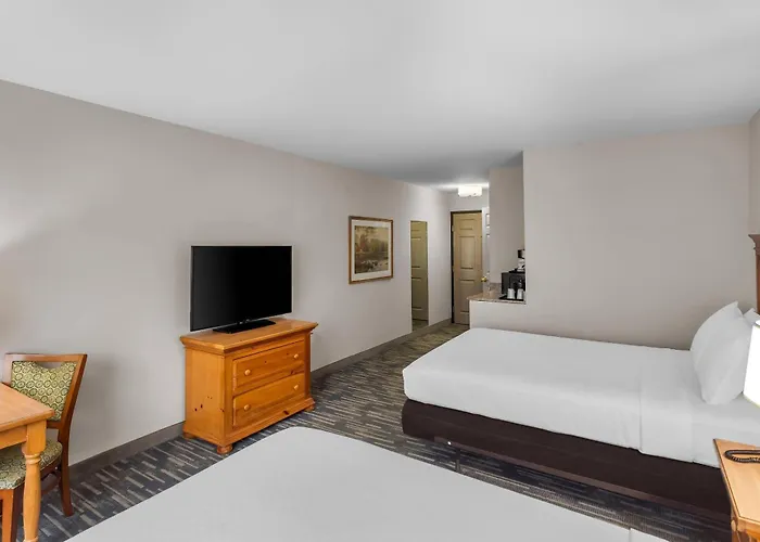 Dog friendly hotels Country Inn & Suites By Radisson, Beckley, Wv