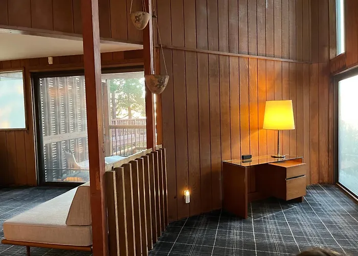 The Fireside Inn
