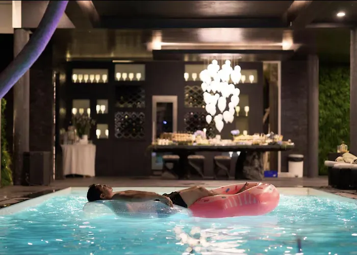 Private villas Palm - Award Winning Modern Luxury & Exclusive